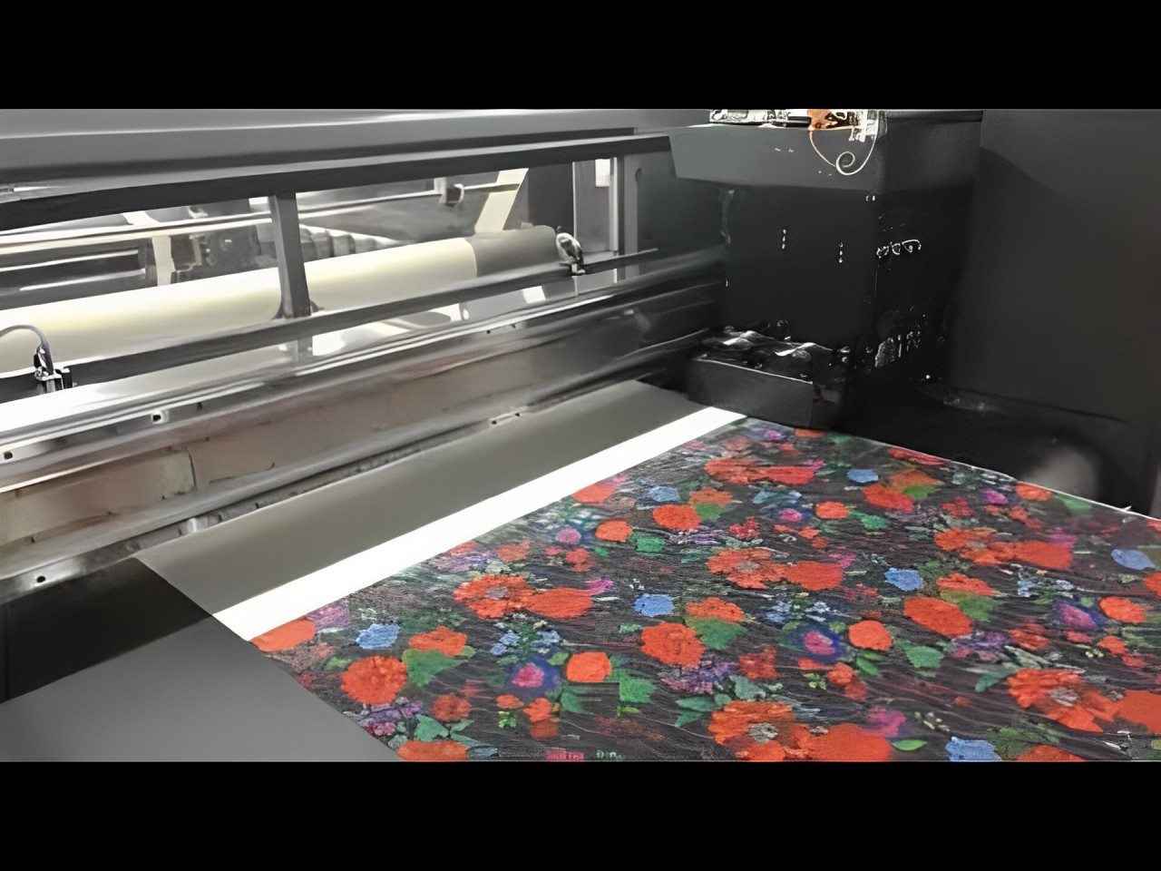 “Crafting Fashion’s Future – High-Quality Digital Prints for Unique Garments.”